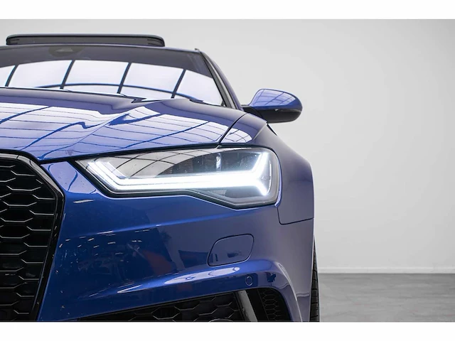 Audi - a6 avant - 4.0 tfsi rs6 q p pl+ - s-489-vp - 2017 - afbeelding 36 van  39