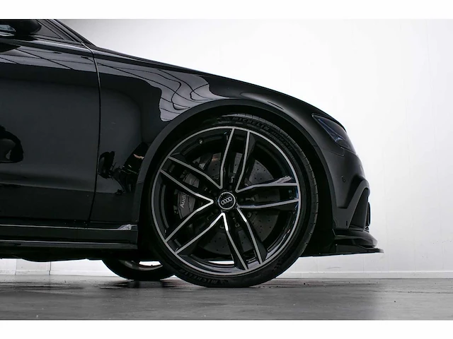 Audi - a6 avant - 4.0 tfsi rs6 quattro - jl-631-t - 2015 - afbeelding 44 van  45