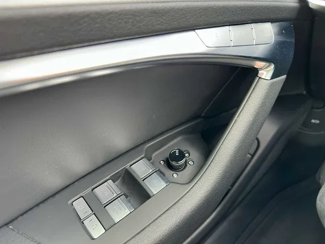 Audi - a6 avant 35 tdi design - personenauto - 2023 - afbeelding 10 van  19