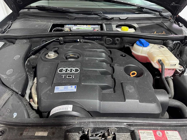 Audi - a6 limousine - 1.9 tdi automaat- 70-nv-dr - afbeelding 14 van  21