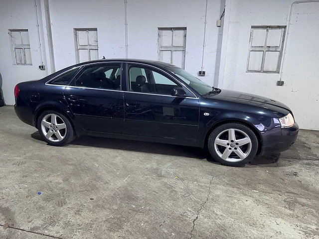 Audi - a6 limousine - 1.9 tdi automaat- 70-nv-dr - afbeelding 18 van  21