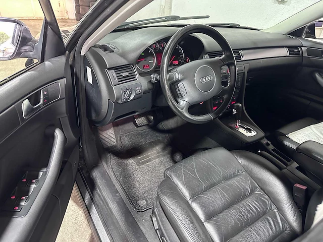 Audi - a6 limousine - 1.9 tdi automaat- 70-nv-dr - afbeelding 21 van  21