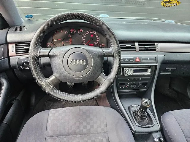 Audi - a6 limousine - 2.4 5v advance - xt-gb-41 - afbeelding 4 van  22