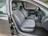 Audi - a6 limousine - 2.4 5v advance - xt-gb-41 - afbeelding 9 van  22