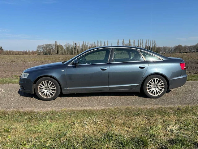 Audi - a6 limousine - 2.7 tdi q. pro line - 2006 - 42-sl-gn - afbeelding 4 van  11