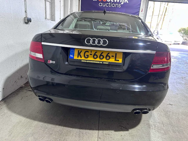 Audi - a6 limousine - 5.2 v10 fsi s6 pro line - kg-666-l - afbeelding 17 van  22