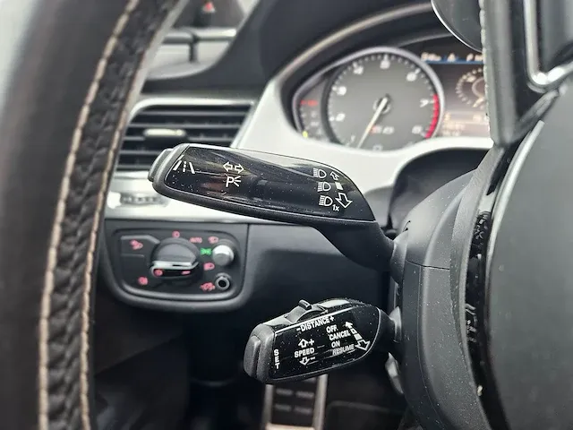 Audi - a8 - 4.0 tfsi s8 pl q pl+ - hs-178-p - afbeelding 11 van  48