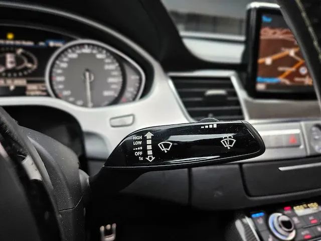 Audi - a8 - 4.0 tfsi s8 pl q pl+ - hs-178-p - afbeelding 13 van  48