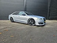 Audi - a8 - 4.0 tfsi s8 pl q pl+ - hs-178-p - afbeelding 44 van  48