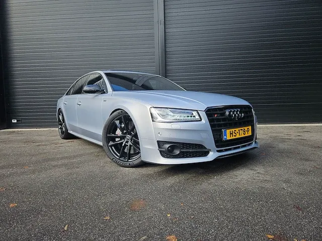 Audi - a8 - 4.0 tfsi s8 pl q pl+ - hs-178-p - afbeelding 46 van  48
