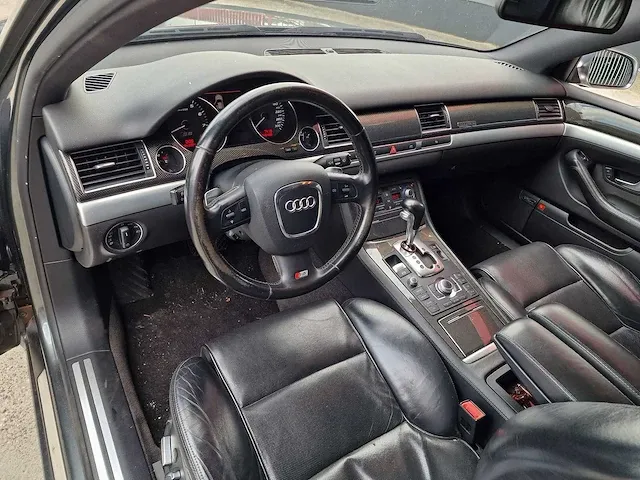 Audi - a8 - 5.2 s8 - v10 - 61-xd-fs - 2007 - afbeelding 4 van  26