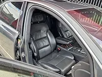 Audi - a8 - 5.2 s8 - v10 - 61-xd-fs - 2007 - afbeelding 15 van  26
