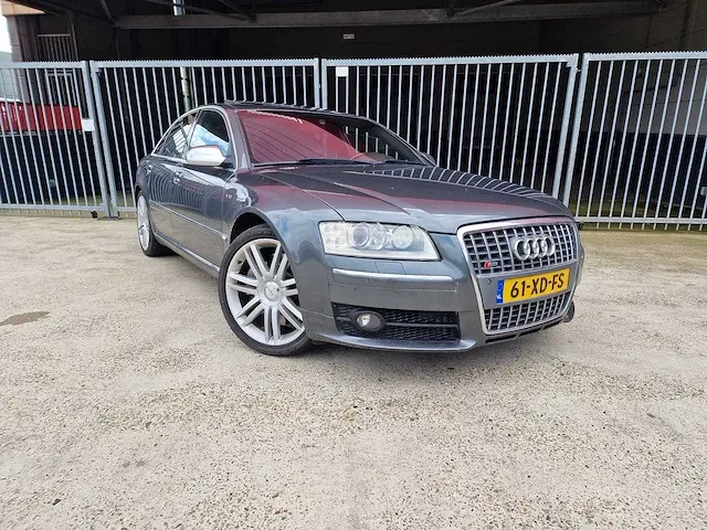 Audi - a8 - 5.2 s8 - v10 - 61-xd-fs - 2007 - afbeelding 23 van  26