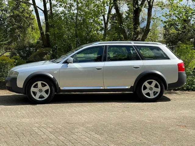 Audi - allroad quattro - 2.7 v6 exclusive - 44-ht-gb - 2001 - afbeelding 6 van  13
