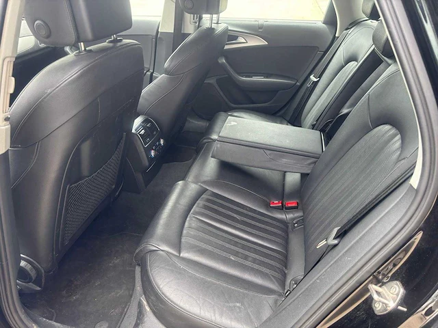 Audi - automaat - 2015 - a6 avant - 3.0 tdi q. bns ed. - afbeelding 11 van  32