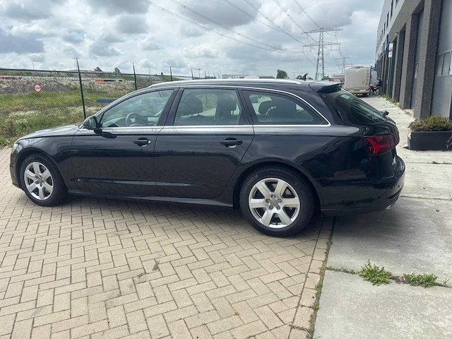 Audi - automaat - 2015 - a6 avant - 3.0 tdi q. bns ed. - afbeelding 23 van  32