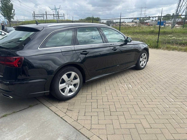 Audi - automaat - 2015 - a6 avant - 3.0 tdi q. bns ed. - afbeelding 29 van  32
