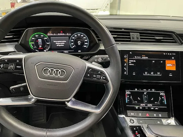 Audi - e-tron - 55 quattro edtion 95kwh - car - 2021 - afbeelding 13 van  38