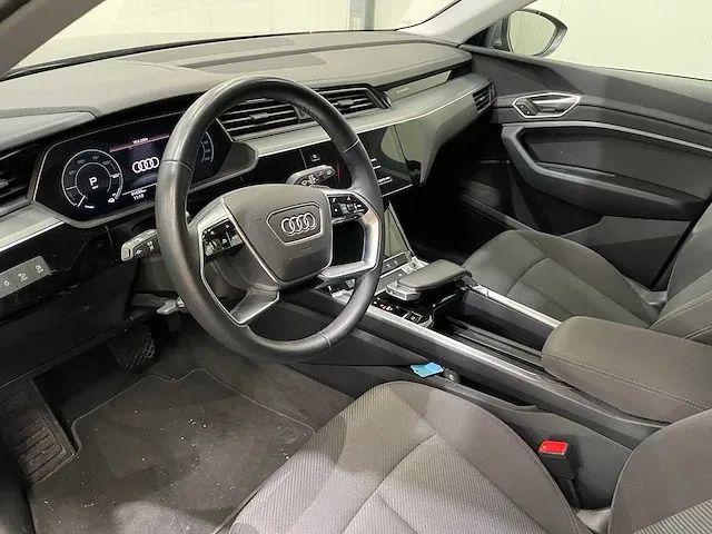 Audi - e-tron - 55 quattro edtion 95kwh - car - 2021 - afbeelding 15 van  38