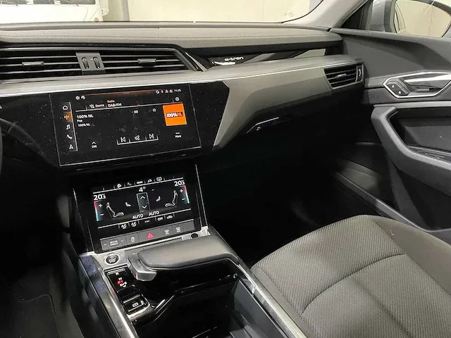 Audi - e-tron - 55 quattro edtion 95kwh - car - 2021 - afbeelding 16 van  38
