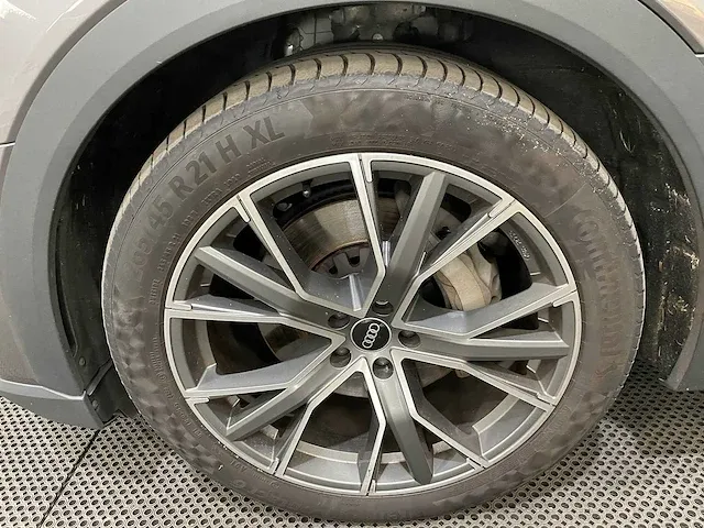 Audi - e-tron - 55 quattro edtion 95kwh - car - 2021 - afbeelding 30 van  38