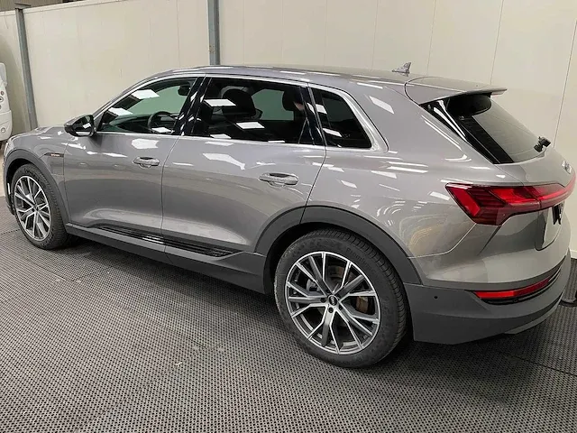 Audi - e-tron - 55 quattro edtion 95kwh - car - 2021 - afbeelding 35 van  38