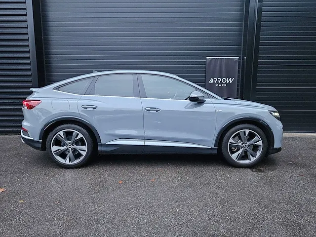 Audi - q4 sportback e-tron - 35 l ed advpl 55 kwh - p-550-dz - afbeelding 30 van  31