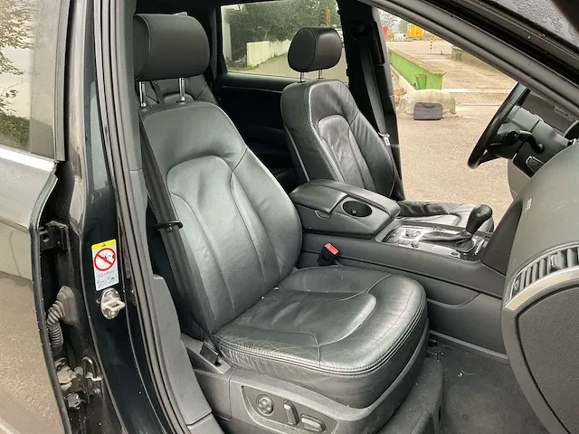 Audi - q7 - 2007 audi q7 personenauto - afbeelding 11 van  26