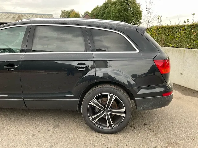 Audi - q7 - 2007 audi q7 personenauto - afbeelding 25 van  26