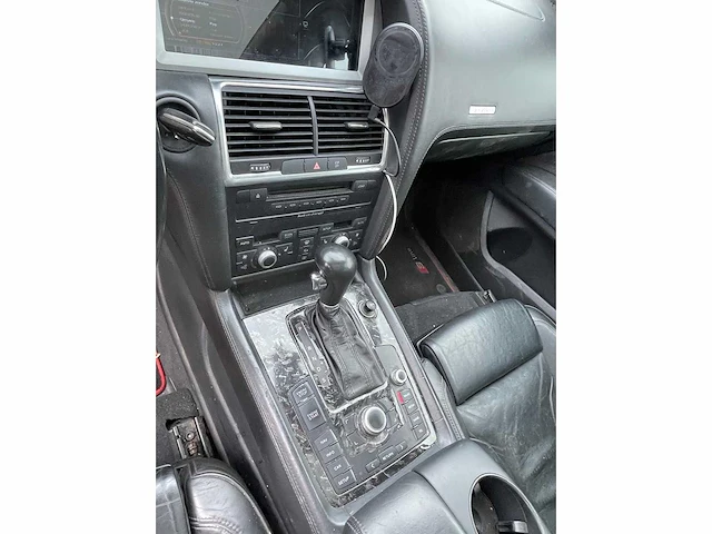 Audi - q7 - 4.2 tdi q. pro line+ - personenauto - afbeelding 16 van  18