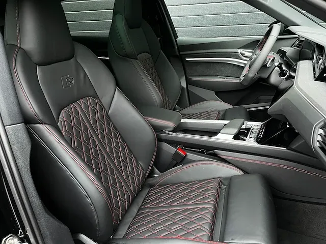 Audi - q8 sportback e-tron - 55 quattro s edition 115 kwh - nieuw - - afbeelding 13 van  26