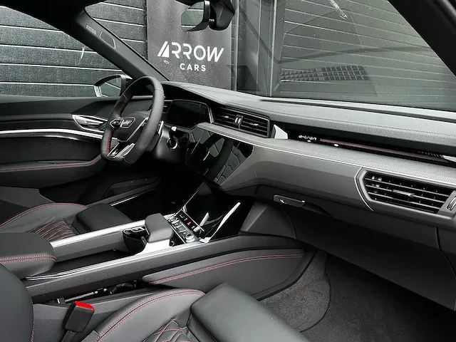 Audi - q8 sportback e-tron - 55 quattro s edition 115 kwh - nieuw - - afbeelding 14 van  26