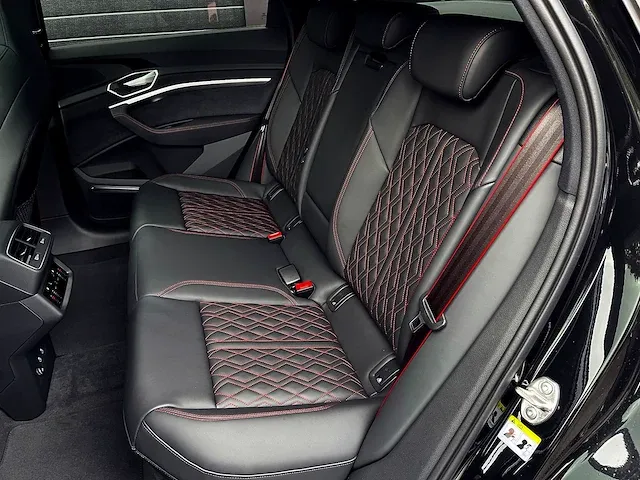 Audi - q8 sportback e-tron - 55 quattro s edition 115 kwh - nieuw - - afbeelding 15 van  26