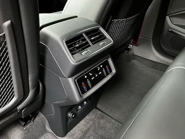 Audi - q8 sportback e-tron - 55 quattro s edition 115 kwh - nieuw - - afbeelding 16 van  26