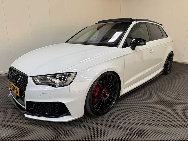 Audi - rs 3 - a3 sportback - 435 pk - personenauto - 2016 - afbeelding 1 van  34