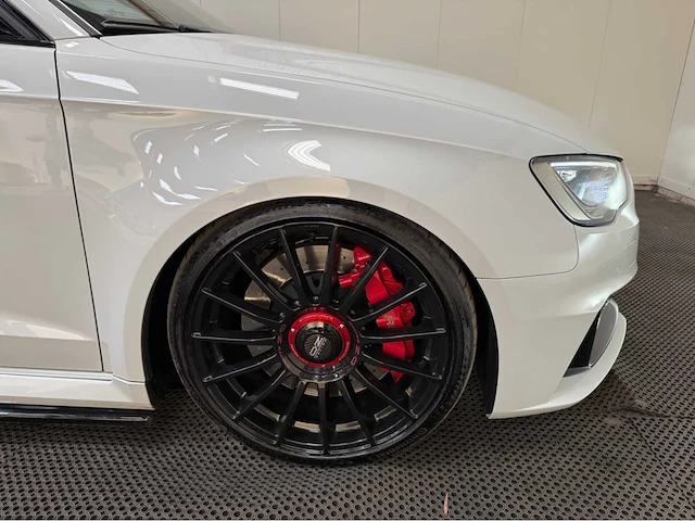 Audi - rs 3 - a3 sportback - 435 pk - personenauto - 2016 - afbeelding 30 van  34