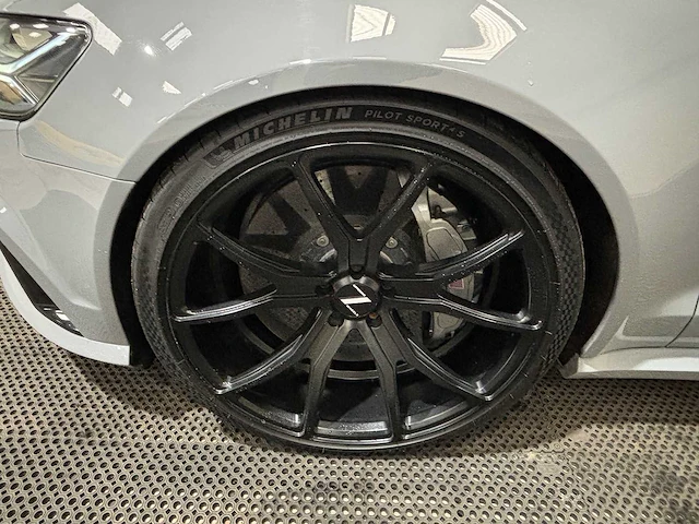 Audi - rs6 avant - 4.0 tfsi rs6 a6 q. pl + - car - 2015 - afbeelding 33 van  48