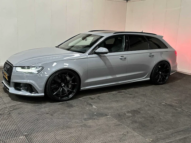 Audi - rs6 avant - 4.0 tfsi rs6 a6 q. pl + - car - 2015 - afbeelding 44 van  48