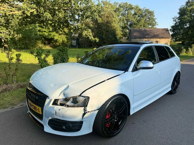Audi - s3 - a3 sportback - 2.0 t s3 q. ambition - 97-tvk-1 - 2009 - afbeelding 1 van  15