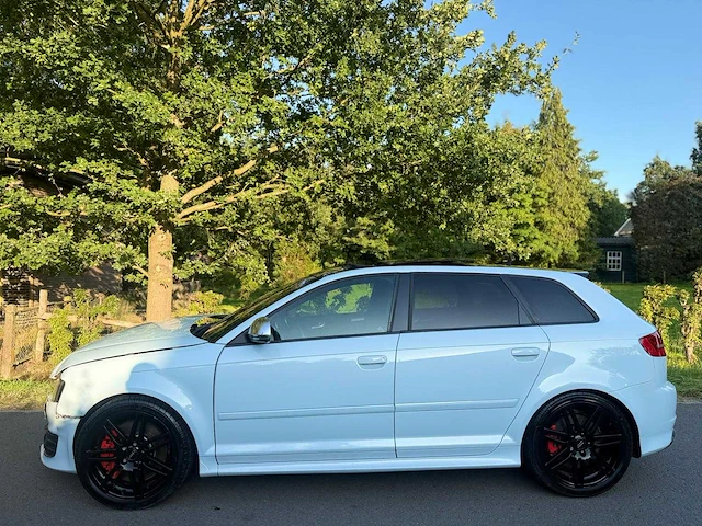 Audi - s3 - a3 sportback - 2.0 t s3 q. ambition - 97-tvk-1 - 2009 - afbeelding 8 van  15