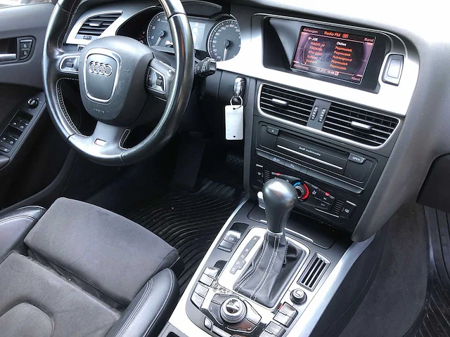 Audi - s4 avant - 3.0 tfsi s4 q. pro line - r-623-hv - 2013 - afbeelding 17 van  18