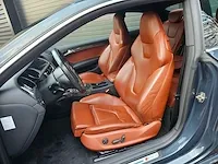 Audi - s5 coupé - 4.2 fsi s5 quattro - 76-hxh-9 - afbeelding 7 van  43