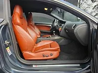 Audi - s5 coupé - 4.2 fsi s5 quattro - 76-hxh-9 - afbeelding 20 van  43