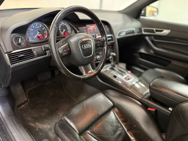 Audi - s6 - v10 - 5.2 avant - personenauto - 2006 - afbeelding 11 van  42