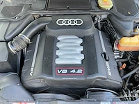 Audi - s8 4.2 5v - car - 2003 - afbeelding 25 van  35