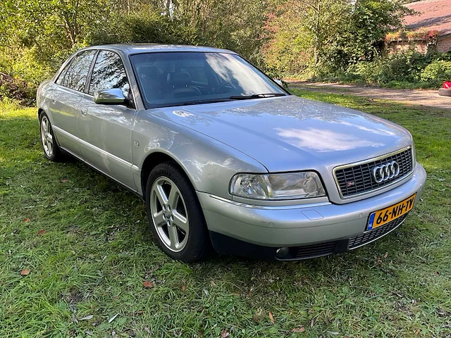 Audi - s8 4.2 5v - car - 2003 - afbeelding 30 van  35
