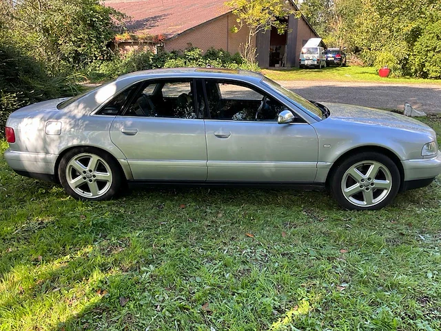 Audi - s8 4.2 5v - car - 2003 - afbeelding 31 van  35