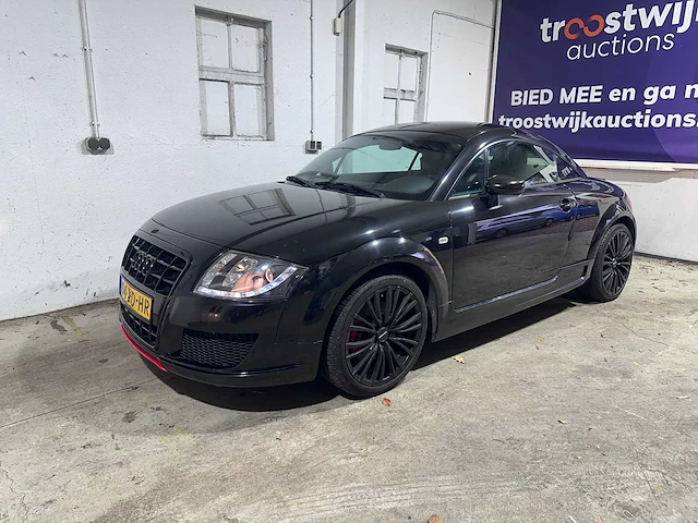 Audi - tt - 1.8 5v turbo - 04-xd-hr - afbeelding 1 van  23