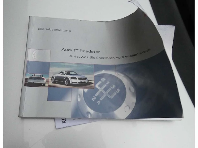 Audi - tt roadster - 1.8 5v turbo quattro - personenauto - afbeelding 22 van  29