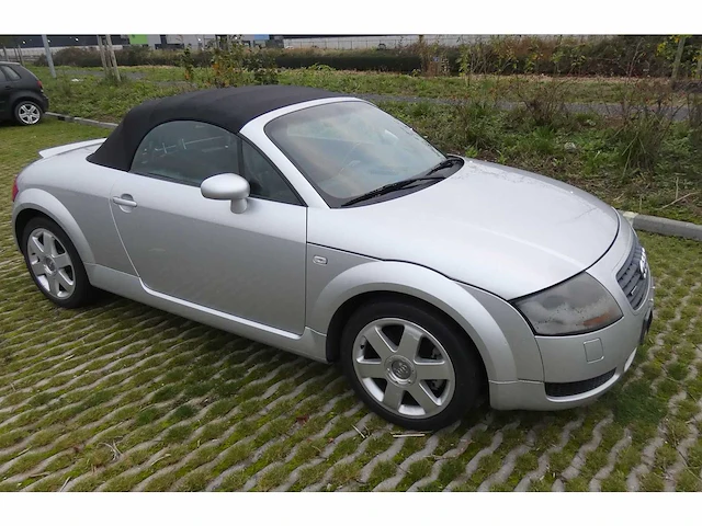 Audi - tt roadster - 1.8 5v turbo quattro - personenauto - afbeelding 12 van  29